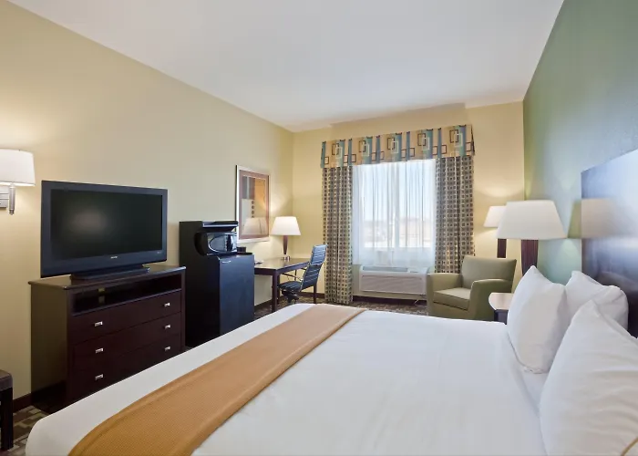Holiday Inn Express Hotel & Suites Dumas By Ihg