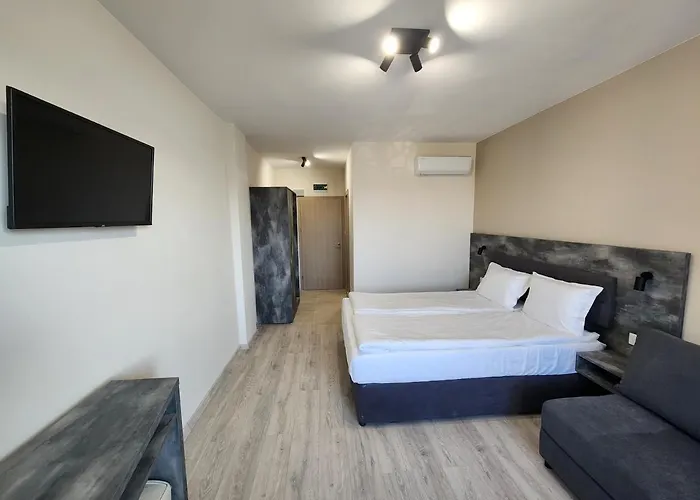 Primorsko Hotels