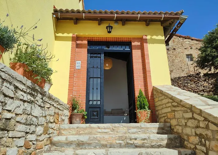 Hoteles en Puertomingalvo