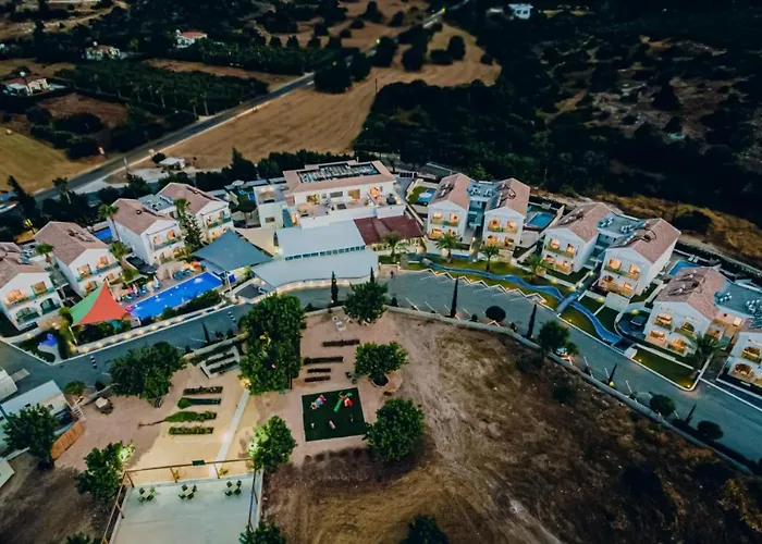 Hotels in Neo Chorio