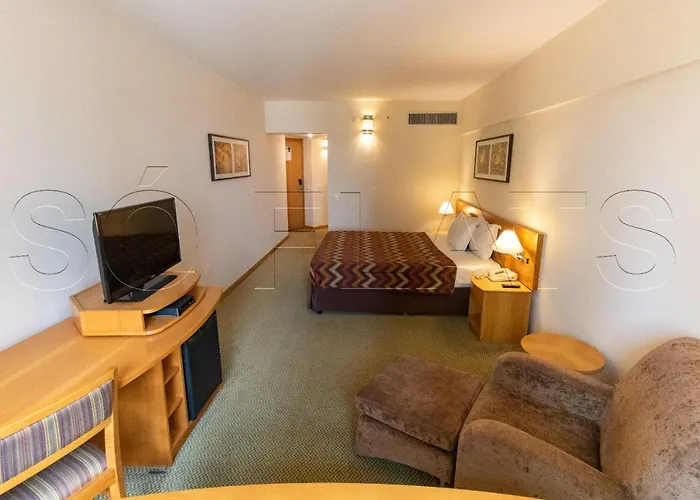 Hotel Alphaville Apto 1405 Barueri