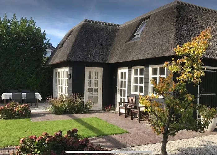 Private Romantic Cottage Utrecht