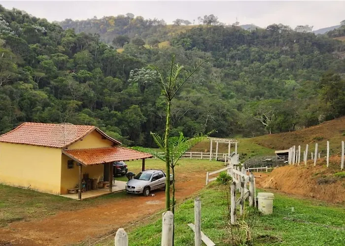 Sitio Cachoeira Da Gomeira Passa Quatro