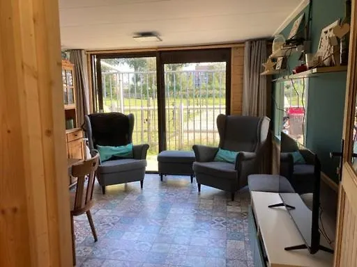Aan de Dijk Hotel Dordrecht