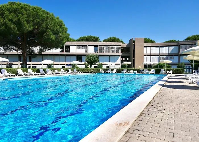 Isa-Apartment 3 Beds In Residence With Swimming-Pool Bed And Bath Linen Included Marina Di Bibbona