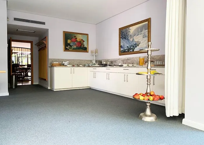 Hotels in Petershagen-Eggersdorf