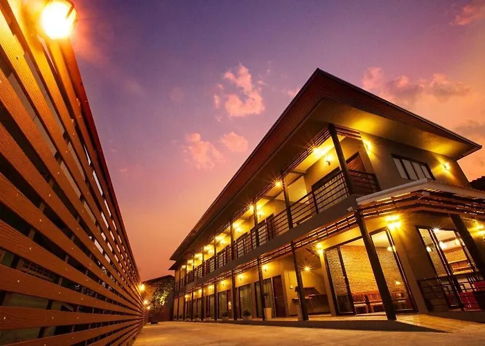 Phayao Hotels