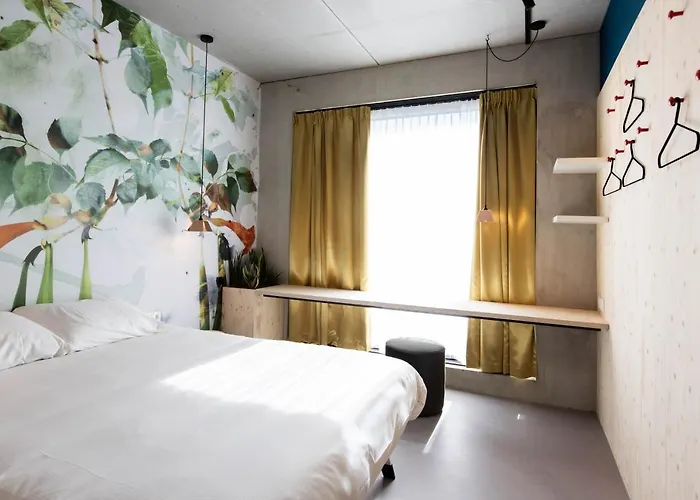 Hotel Moloko -Just A Room- Sleep&Shower-Digital Key By Sms Enschede