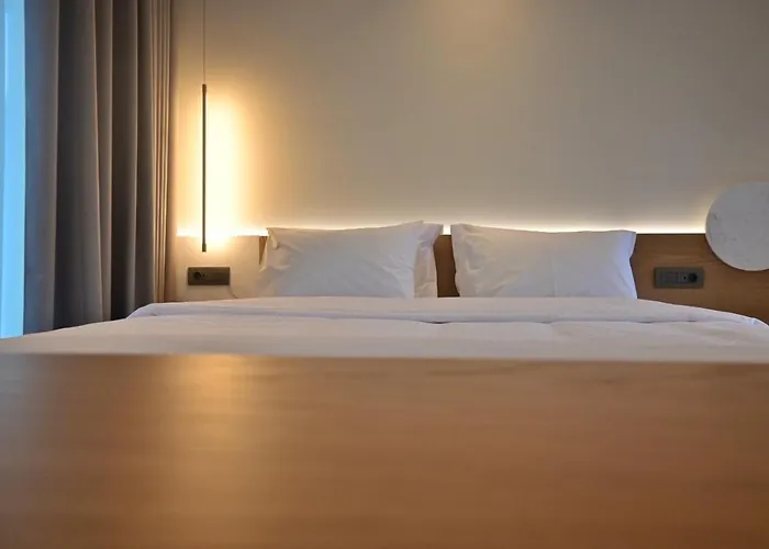Stavros (Thessaloniki) Hotels