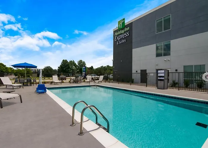 Springdale Hotels