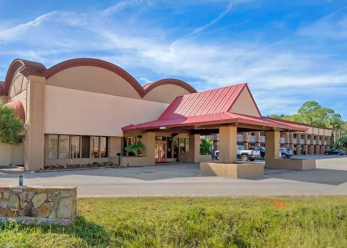 Homosassa Hotels