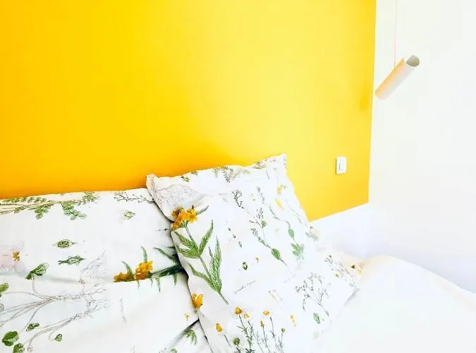 Chambre Arty Chez Minuit Deux Mâcon
