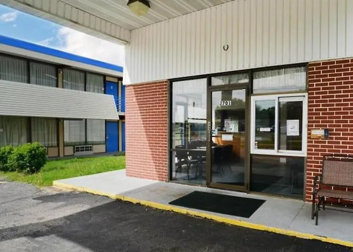 Maryville Hotels