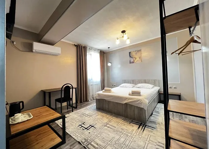 Hotel a Oš
