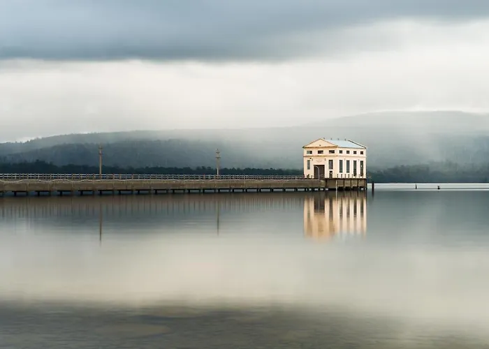 Derwent Bridge Hotels