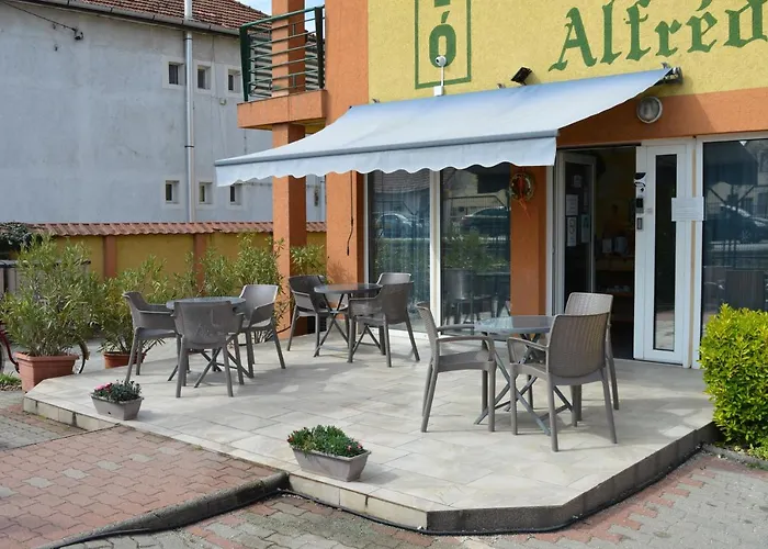 Alfréd Panzió Acomodação com café da manhã Budapeste