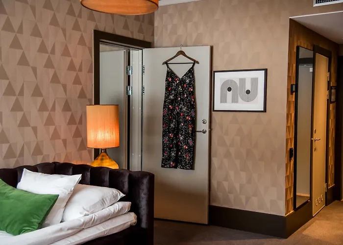 Los mejores  16 Hoteles Spa en Hjo para una Escapada de Relax 