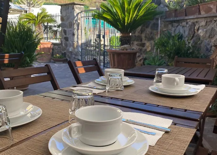 B&B Lunaponzese-Ponza Centro