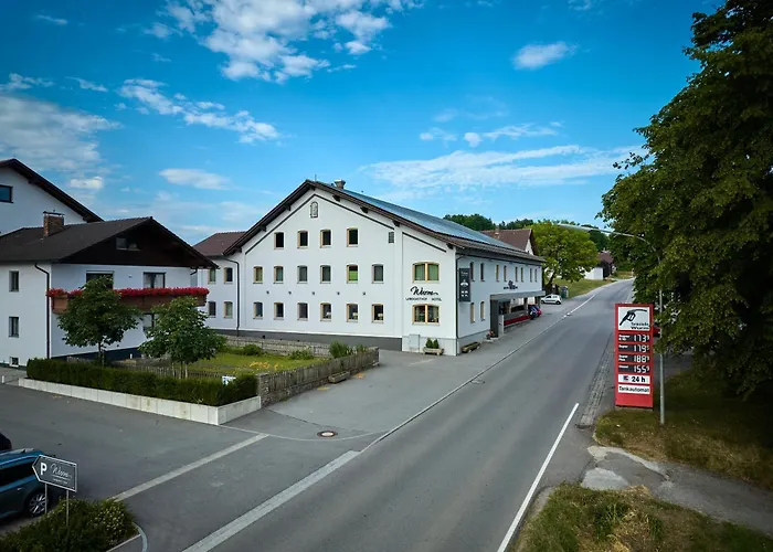 Hotels in Bogen