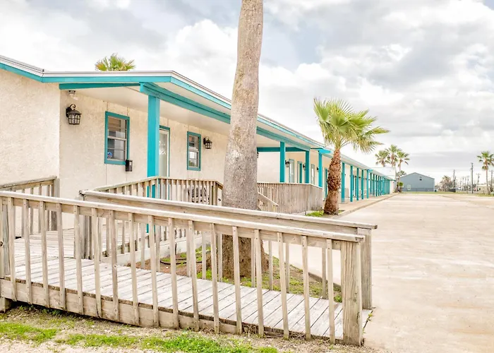 Port O'Connor Hotels