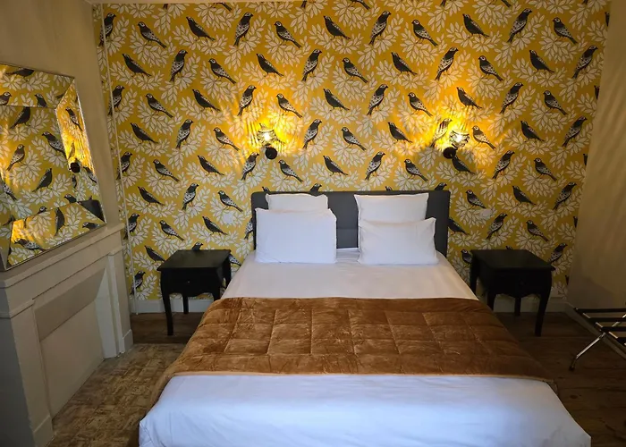 Au Loup Historic Apartments Bayeux