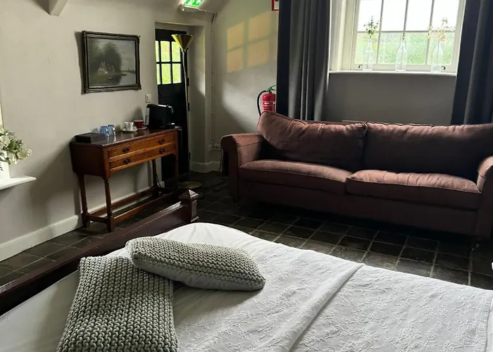 Hotels in Well (Gelderland)