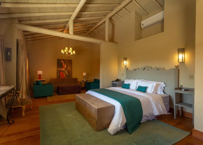 Quinta dos Manacás Pousada - Pedra Azul - Rota dos Lagos