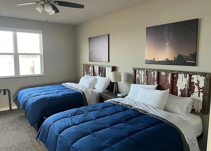 Lodi Hotels