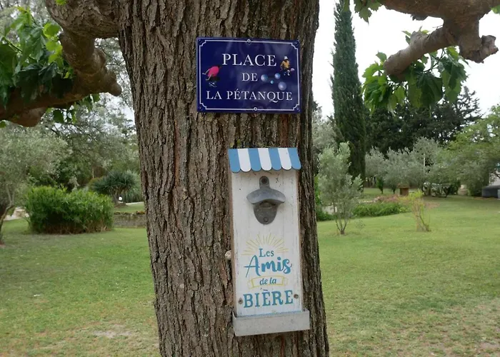 MAS MAURANE-Chambre d'hôte avec SPA privé aux portes d'ARLES Tarascon
