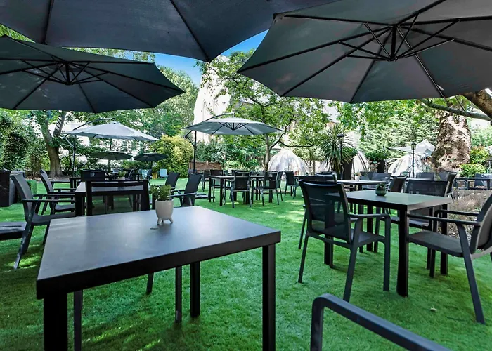 Doubletree By Hilton London Kensington Hotel