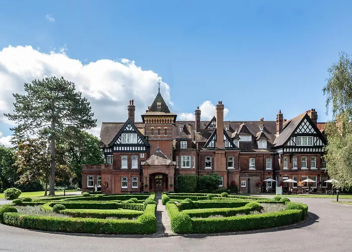 Cobham (Surrey) Hotels