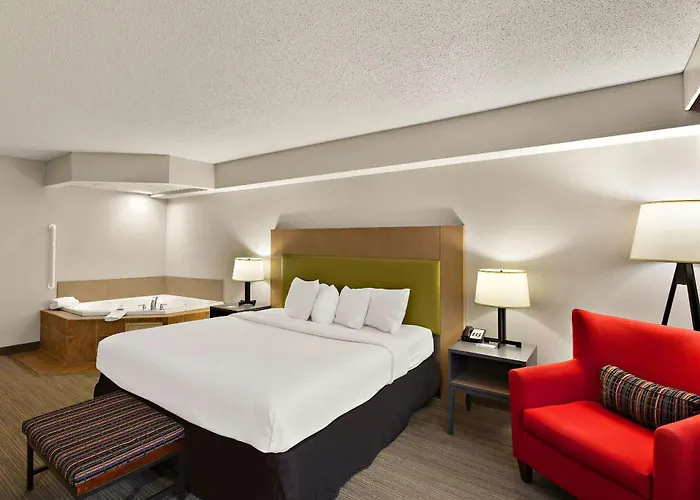 Jonesborough Hotels