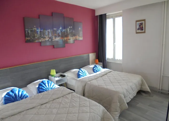 Montlucon Hotels