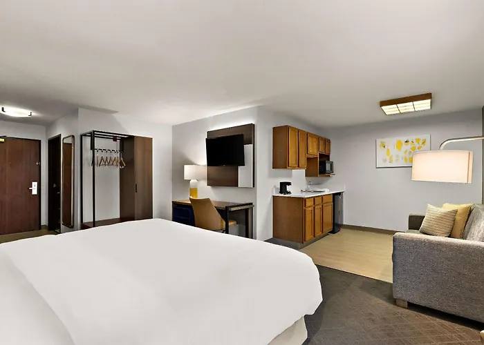 Fremont Hotels