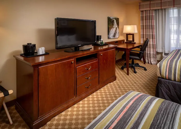 Country Inn & Suites By Radisson, Charleston South, Wv