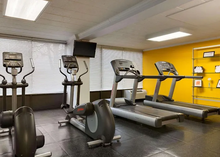 Park Inn By Radisson Sharon West Middlesex
