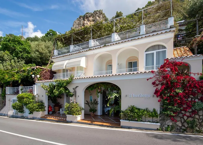 Positano Hotels With Pool
