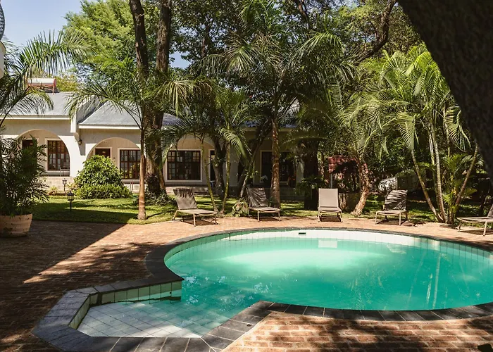 Jacaranda Lodge Victoriawatervallen