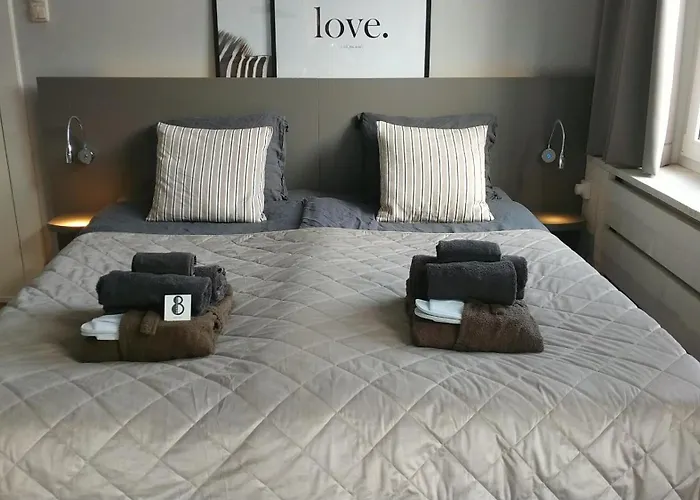 Bed&Coffee Inn d'n Acht