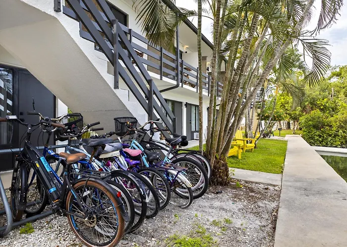 Capri 102 Apartment Marco Island