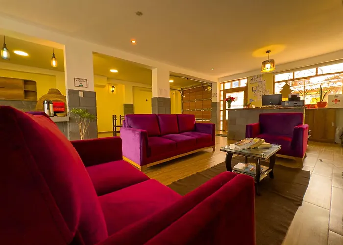 Pisac Hotels