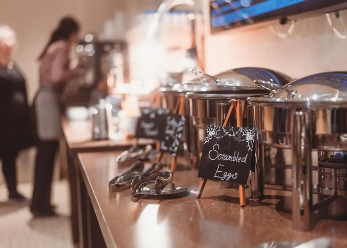 Vancouver Marriott Pinnacle Downtown Hotel