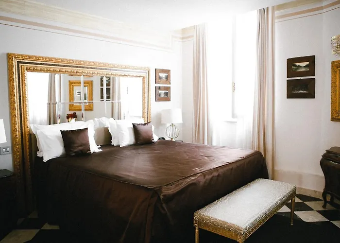 Martins Residence De Luxe