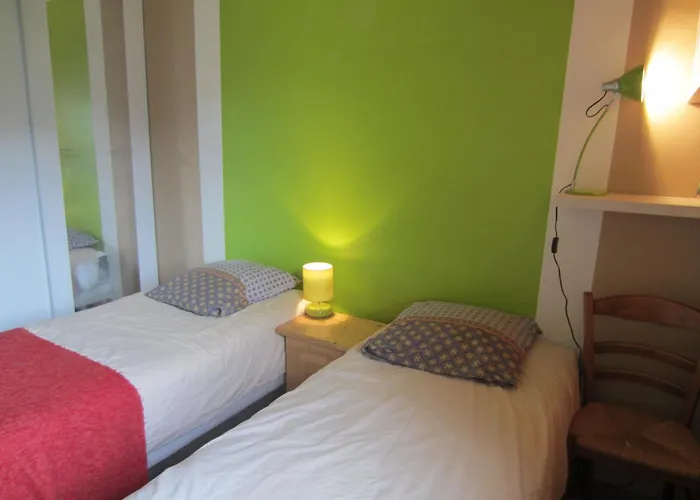 Chez Cat et Christophe , chambre calme et lumineuse chez l'habitant avec vue Guillestre