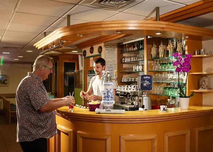 Hotel Compostelle Lourdes