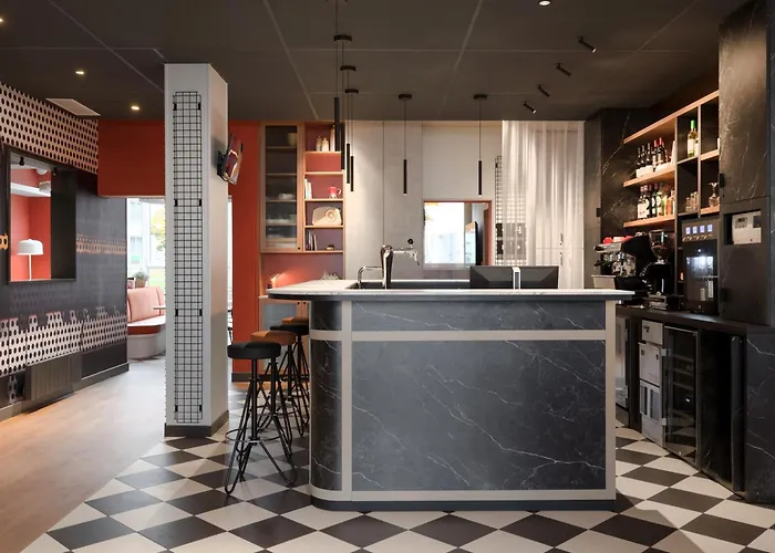 Rueil-Malmaison Hotels