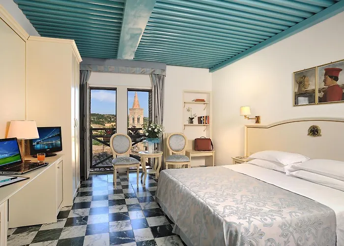 Albergo Hotel Raffaello