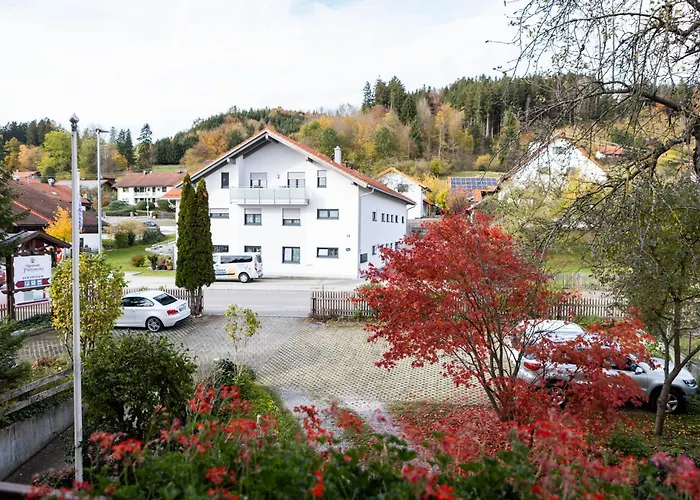Hotels in Peiting