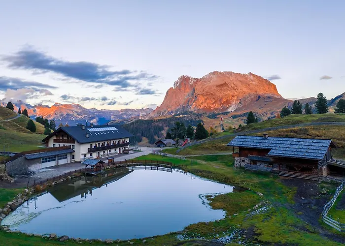 Mahlknechthuette Seiseralm Alpe Di Siusi