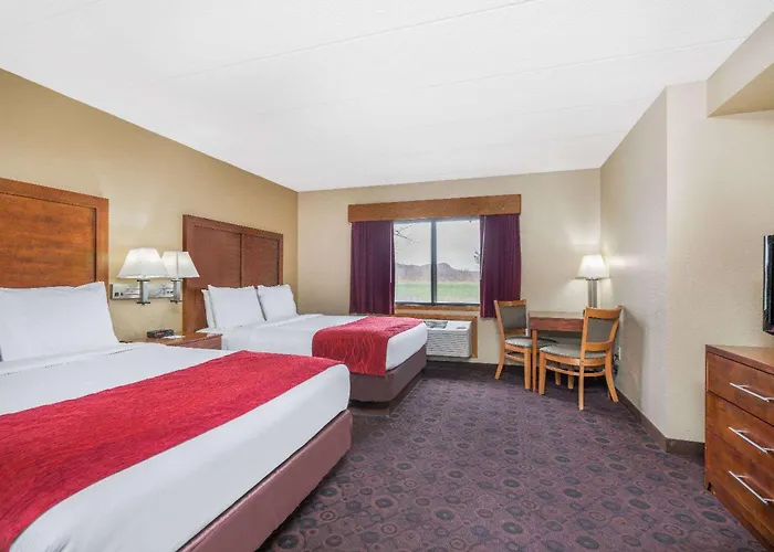Kasson Hotels